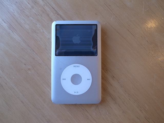 ipod classic・ipod touch5・3DS修理　大阪 吹田のお客様