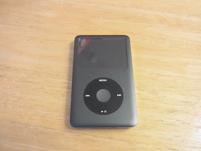 摂津市のお客様　iPod classicバッテリー交換