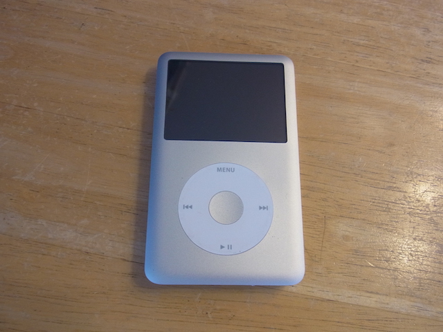 吹田のお客様　iPod classicの故障で困ったら